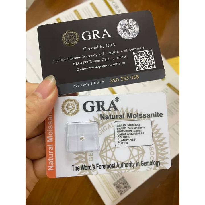 Đá đính răng - Moissanite - Kim cương mỹ