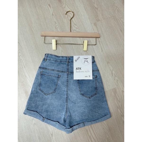 Quần đùi JAEN XỊN chuẩn form, co giãn thoải mái. Thương 90 Shop