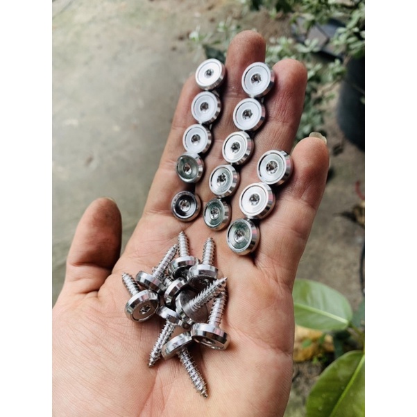 Ốc inox 304 salaya mẫu V6 trơn