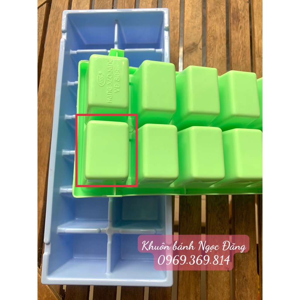 Khuôn làm đá các mẫu hoa lá đa dạng. An toàn thực phẩm cho rau câu, pudding, bánh bò. Kích thước ghi trên hình ảnh.