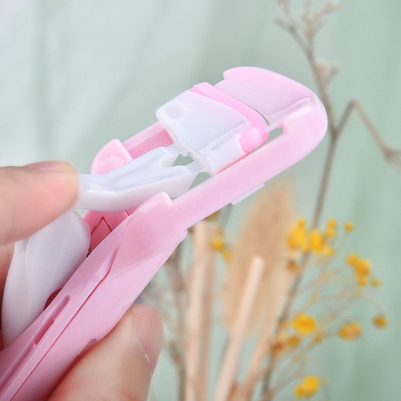 Kẹp Bấm Mi 3D Uốn Cong Malian (Hồng)
