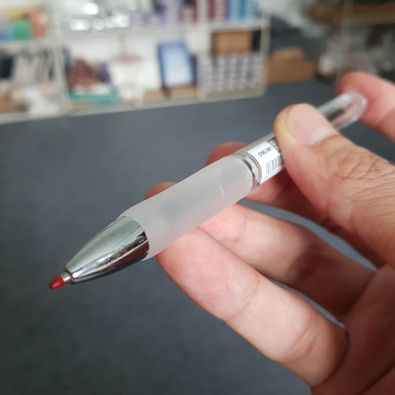 Bút gel Deli văn phòng sinh viên ngòi 0,5mm mực đen S101