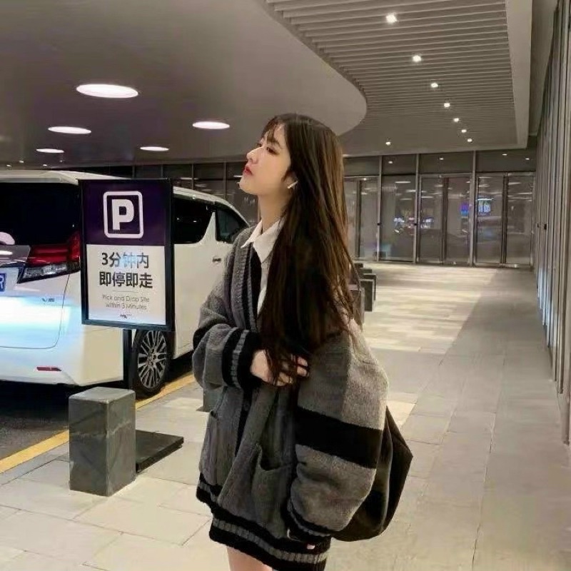 ÁO KHOÁC CARDIGAN MÀU GHI PHỐI VIỀN ĐEN BASIC