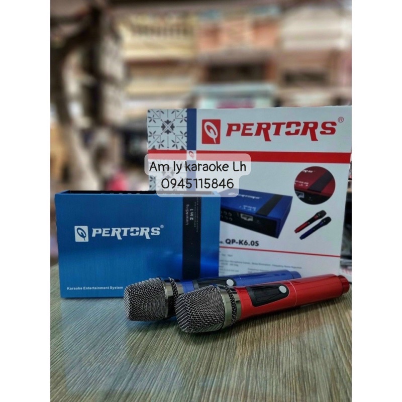 Âm ly Karaoke kèm míc cắm rắc Zin trên ô tô