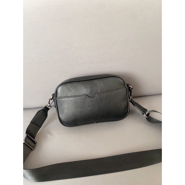 Túi đeo chéo Coach cao cấp 2022