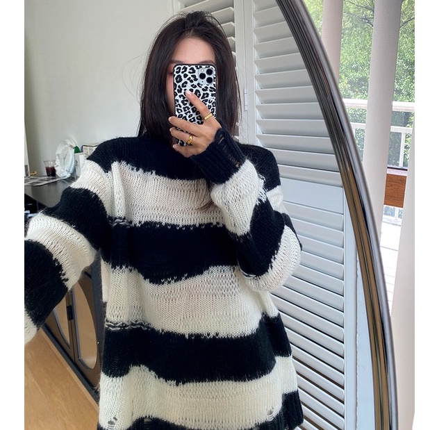 QKOOLE Áo sweater  tay dài cổ tròn họa tiết kẻ sọc phong cách Hàn Quốc thời trang cho nữ