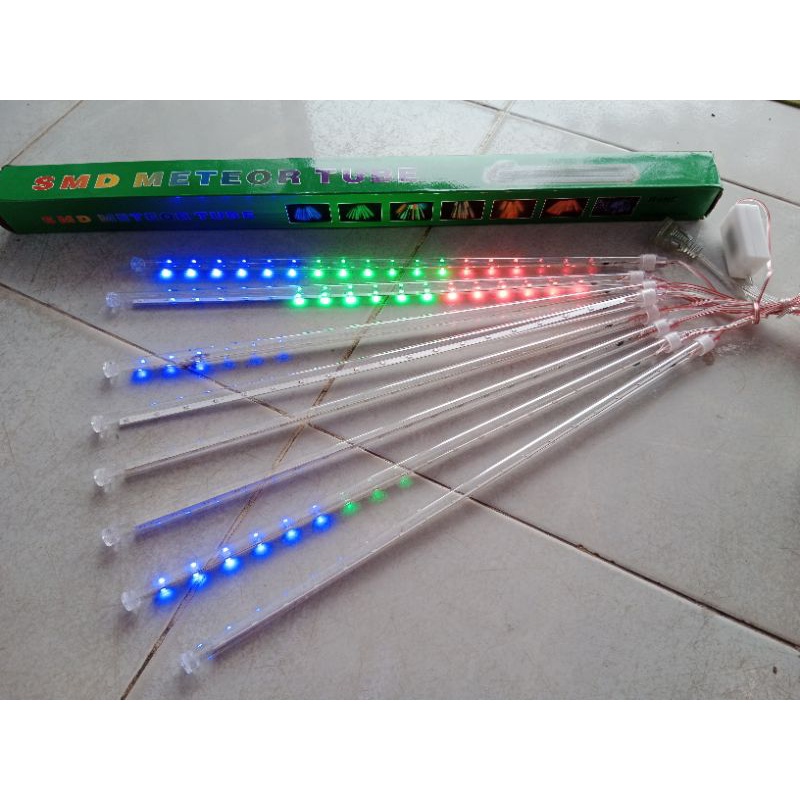 Đèn chớp led sao băng 8 ống