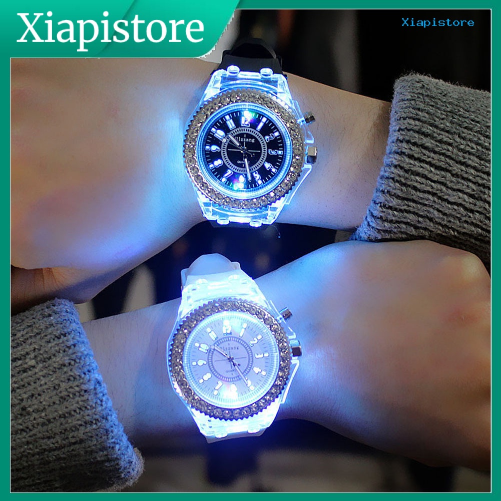 Xi-xiapistore Đồng Hồ Đeo Tay Số Ả Rập Mặt Tròn Dát Đá Có Đèn Nền LED Nền
