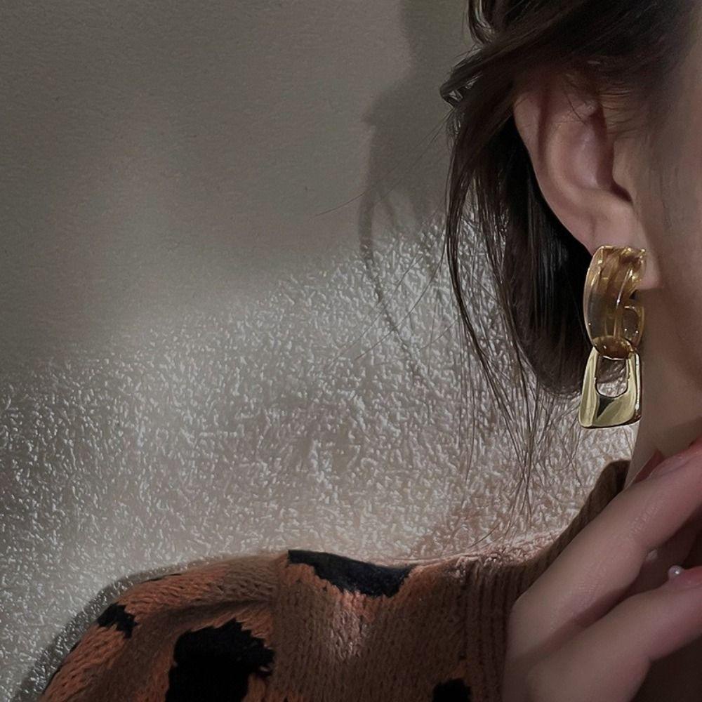 Khuyên Tai Hình Học Acrylic Màu Hổ Phách Phong Cách Vintage Thanh Lịch