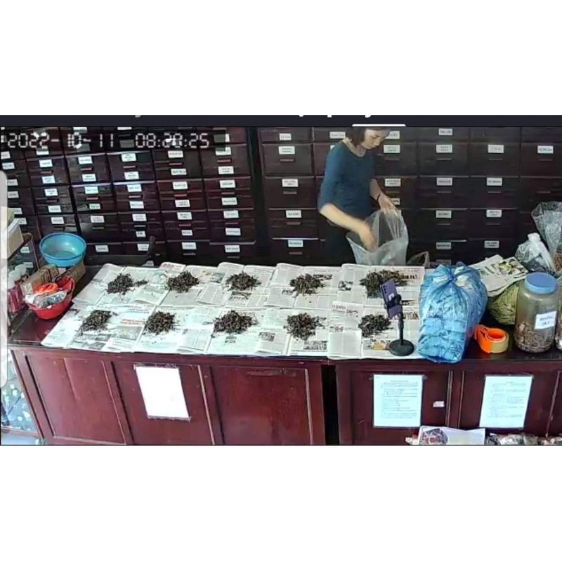 1 thang thuoc ngâm rịu  ĐẠI BỔ loại nhiều vị, cắt theo yêu cầu của khách
