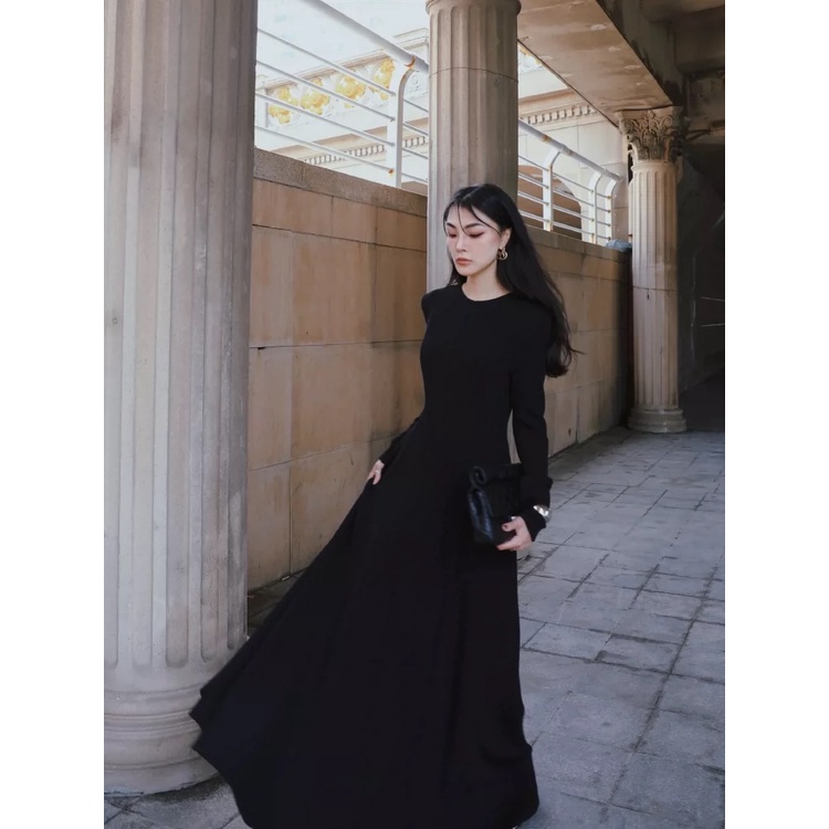 Váy Đôn Vai Dài Tay Ly Thân Xòe Đen Eclipse Clothing