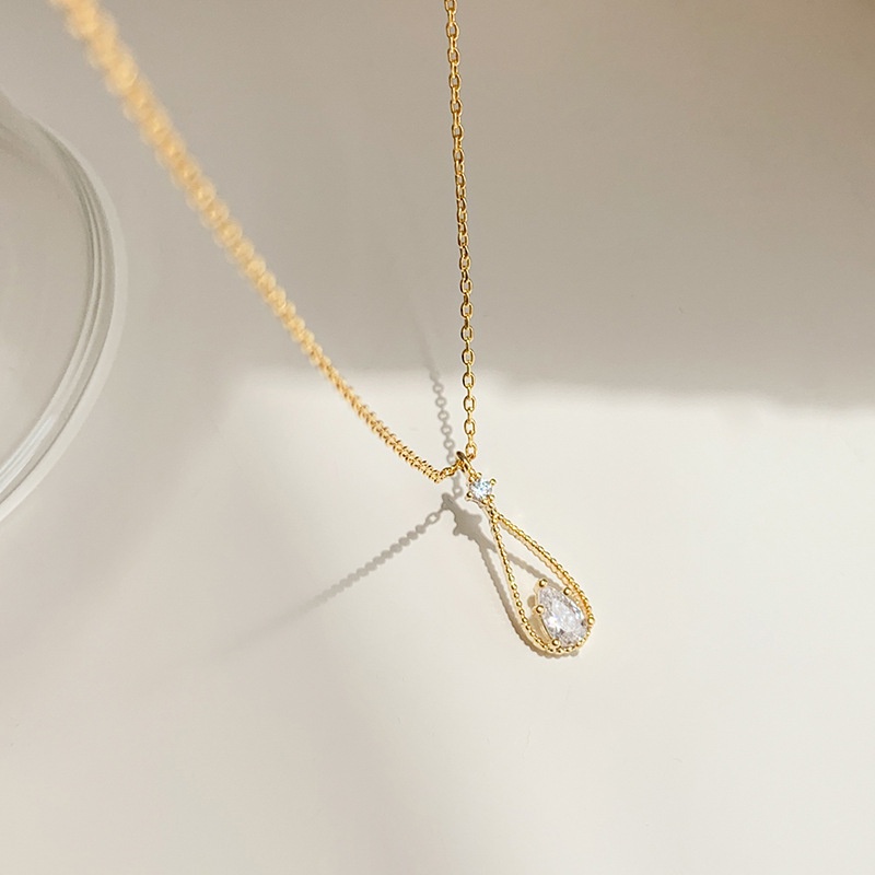 Vòng cổ Đính Đá Zircon Hình Giọt Nước Có Thể Điều Chỉnh Kích Cỡ