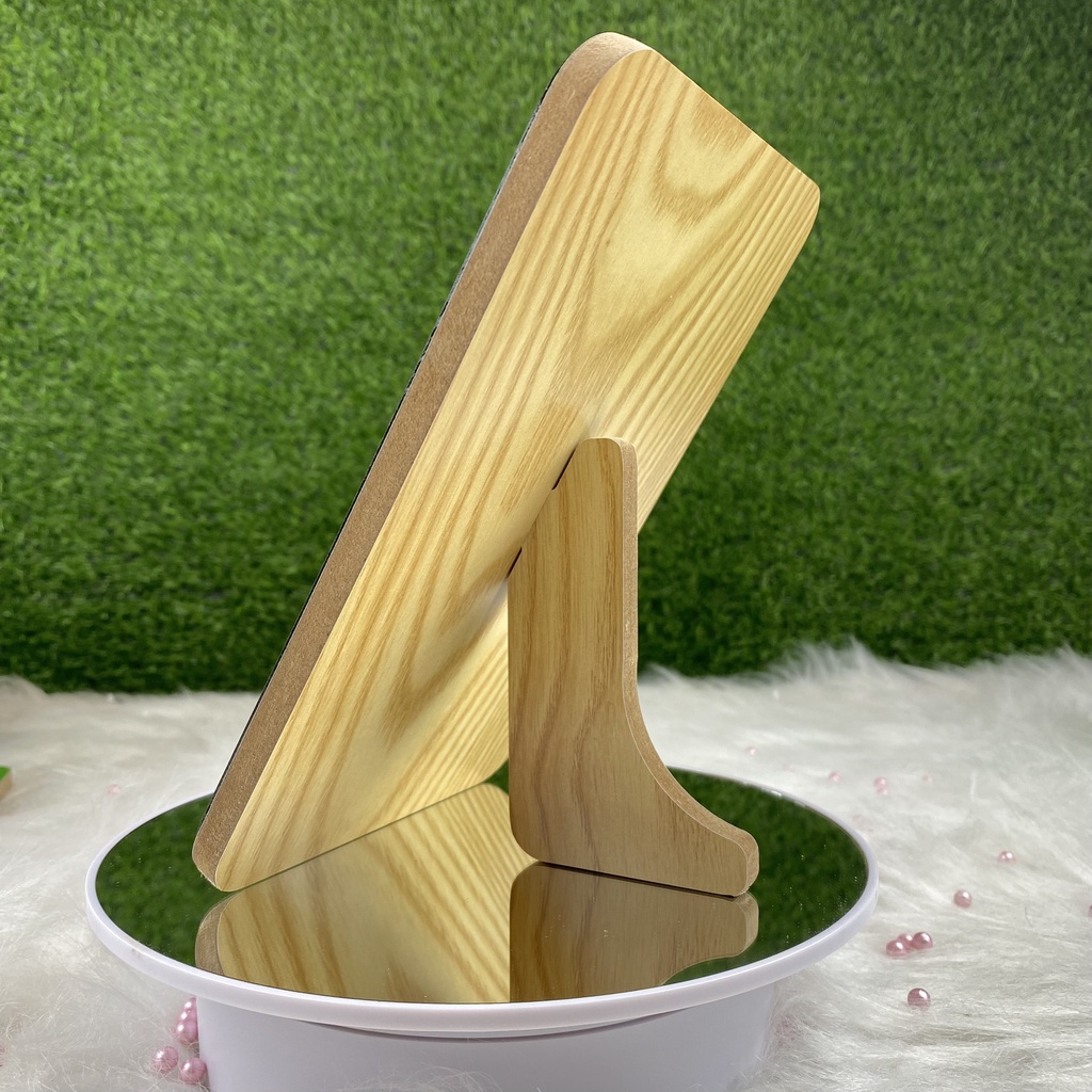 Gương để bàn trang điểm bằng gỗ phong cách công nương xứ Wales (tặng bút)