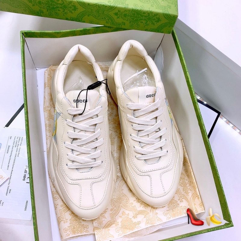 GIÀY THỂ THAO GC HOẠ TIẾT NGÔI SAO