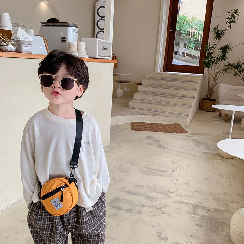 Túi Đeo Chéo Mini Hình Tròn Bằng Vải Bạt Thời Trang Hàn Quốc 2022 Phong Cách Đường Phố Mới Cho Bé Trai