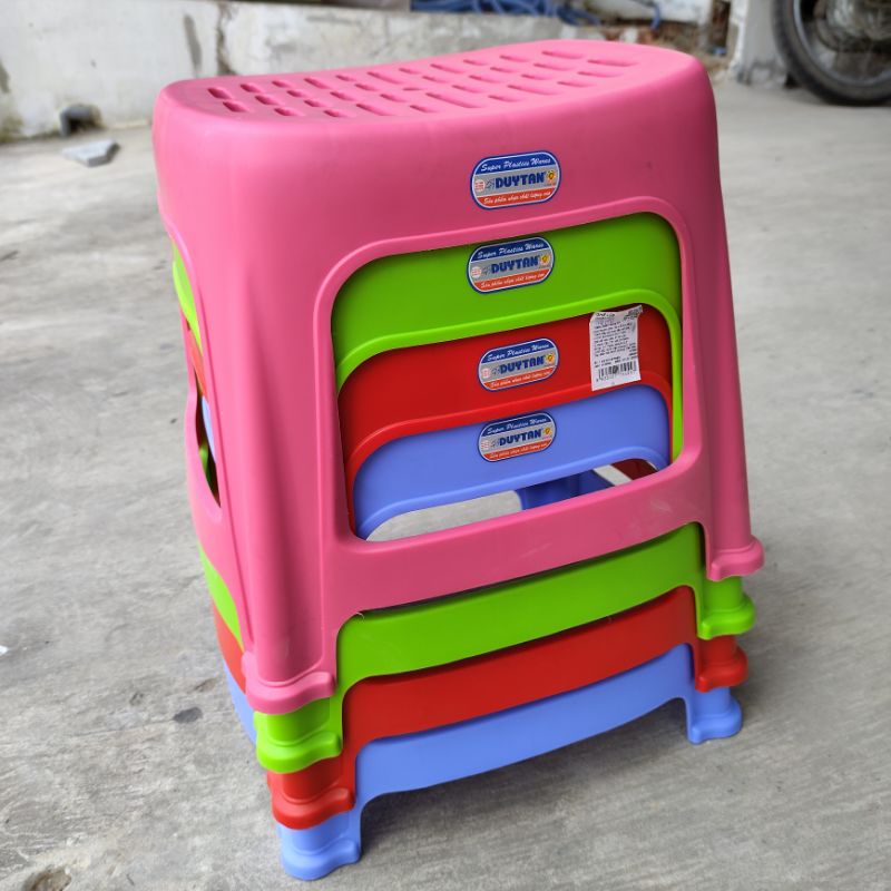 Ghế lùn oval Duy Tân đủ màu có bán kèm bàn theo yêu cầu