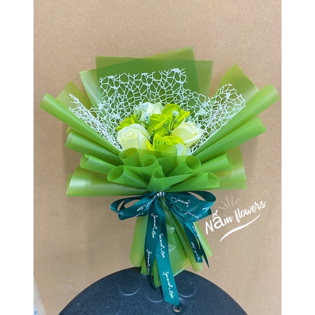 Mẫu bó hoa sáp 7 bông  xinh xắn tặng người thân