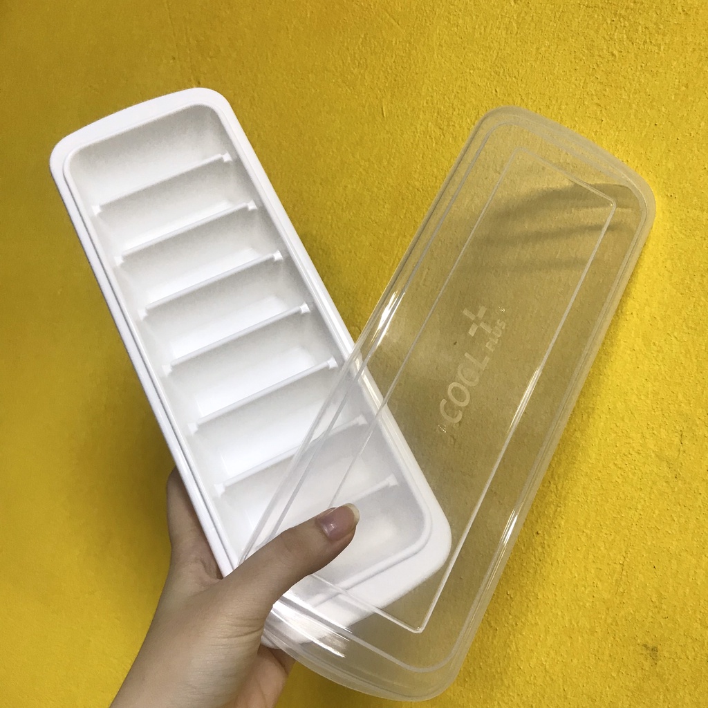 KHAY ĐÁ 8V CÓ NẮP INOMATA NHẬT BẢN