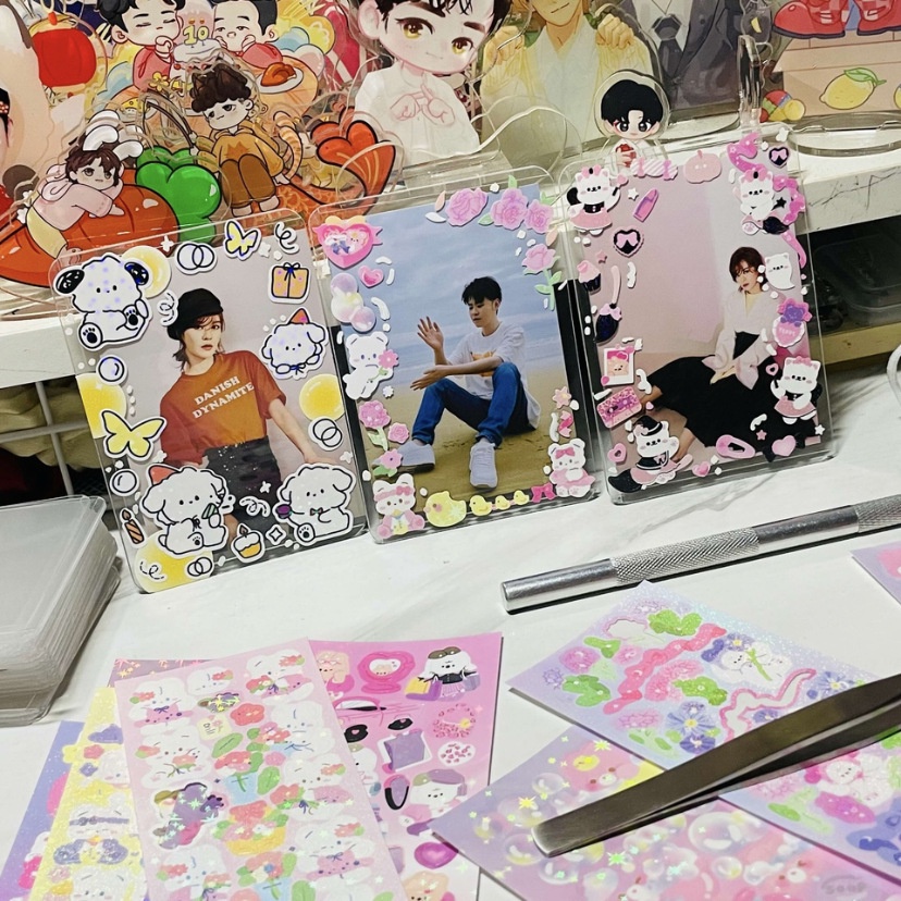 Peach 100Pcs random without repetition Collection of cute animal cartoon stickers Journal Scrapbook Decor Sticker