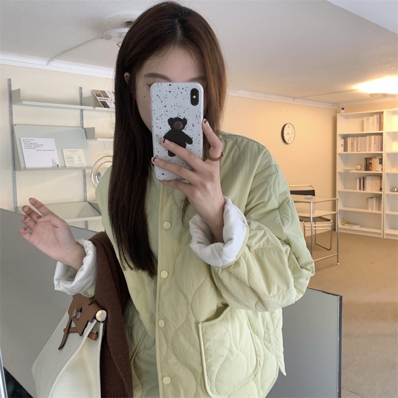 Áo khoác phao trần trám cổ tròn màu vàng bơ nhạt pastel dễ thương Yannie