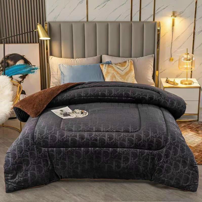 Chăn Tuyết Nhung Mềm Mịn Mùa Đông Chất Nỉ Nhung Dày Đẹp