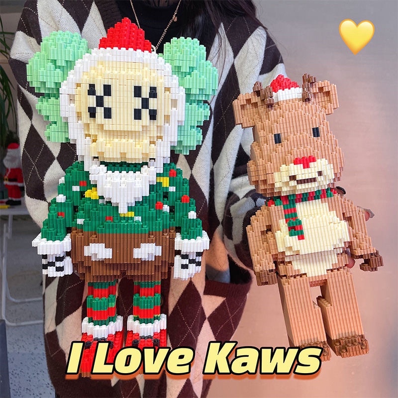 Đồ chơi xếp hình Legogi BEARBRICK NOEL Giáng Sinh gạch răng cưa mô hình lắp ráp lắp ghép quà tặng Giáng Sinh