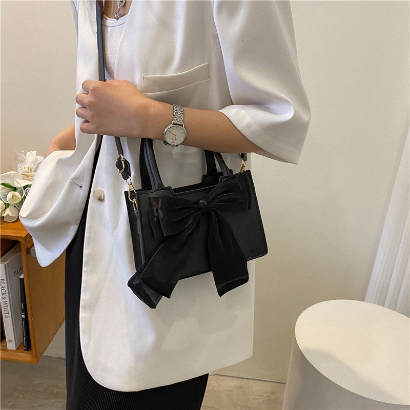 Túi đeo vai SUPERCUTE dáng vuông nhỏ bằng da PU màu trơn đính nơ xinh xắn dễ phối đồ thời trang