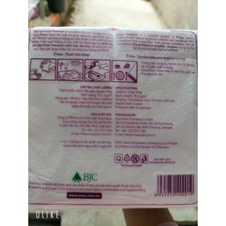 Khăn vuông Emos bản lớn 330*330mm( 1 gói)
