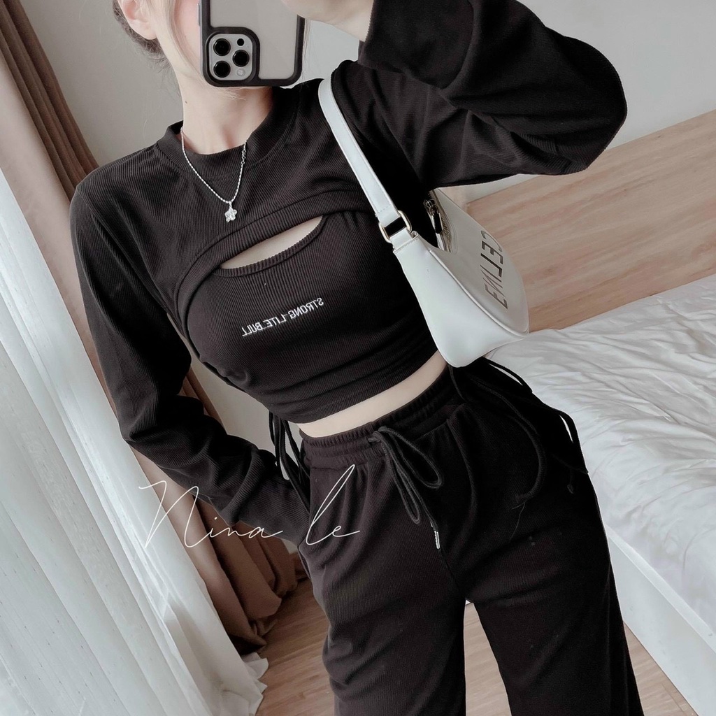 [11.11 Sale Freeship] Set bộ áo croptop cổ tròn tay dài hở ngực in hình chữ,quần ống túm dây thun đi chơi dạo phố sexy