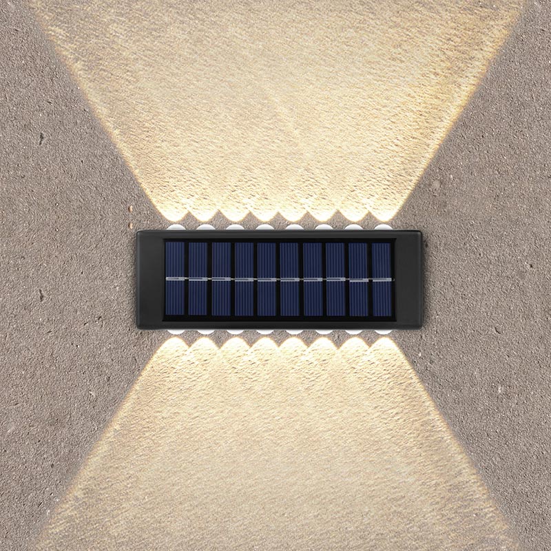 Bộ 2 Đèn Led Năng Lượng Mặt Trời Chống Thấm Nước Trang Trí Sân Vườn