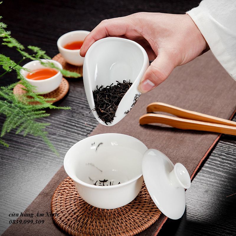 Cung nhãn trà gốm sứ cốc đựng trà dụng cụ đong trà phụ kiện trà đạo