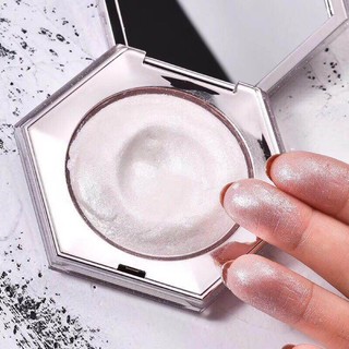 Phấn bắt sáng Highlight hình trái tim