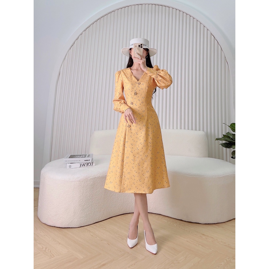 D167 VÁY VÀNG HOA NHÍ DÀI TAY