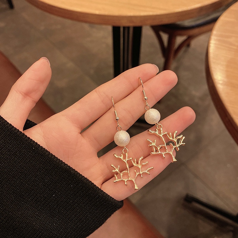 Bông Tai Dáng Dài Hình Cây Thông Giáng Sinh Dễ Thương Chất Lượng Cao Cho Nữ