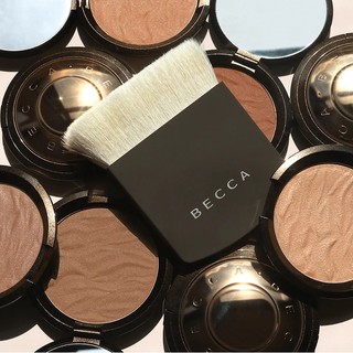 Becca - Cọ đa năng Becca The One Perfecting Brush