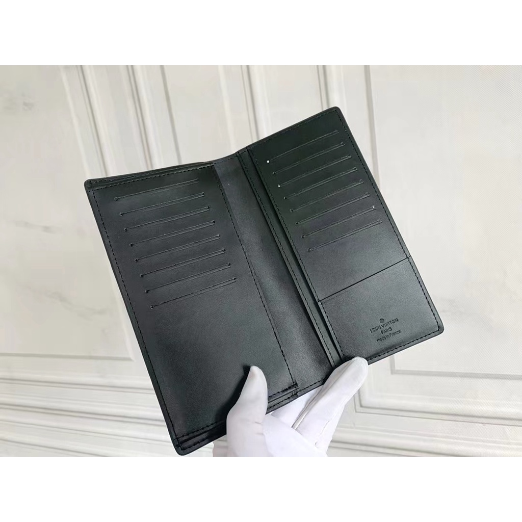 Louis VuittonLV's New Long Wallet62665