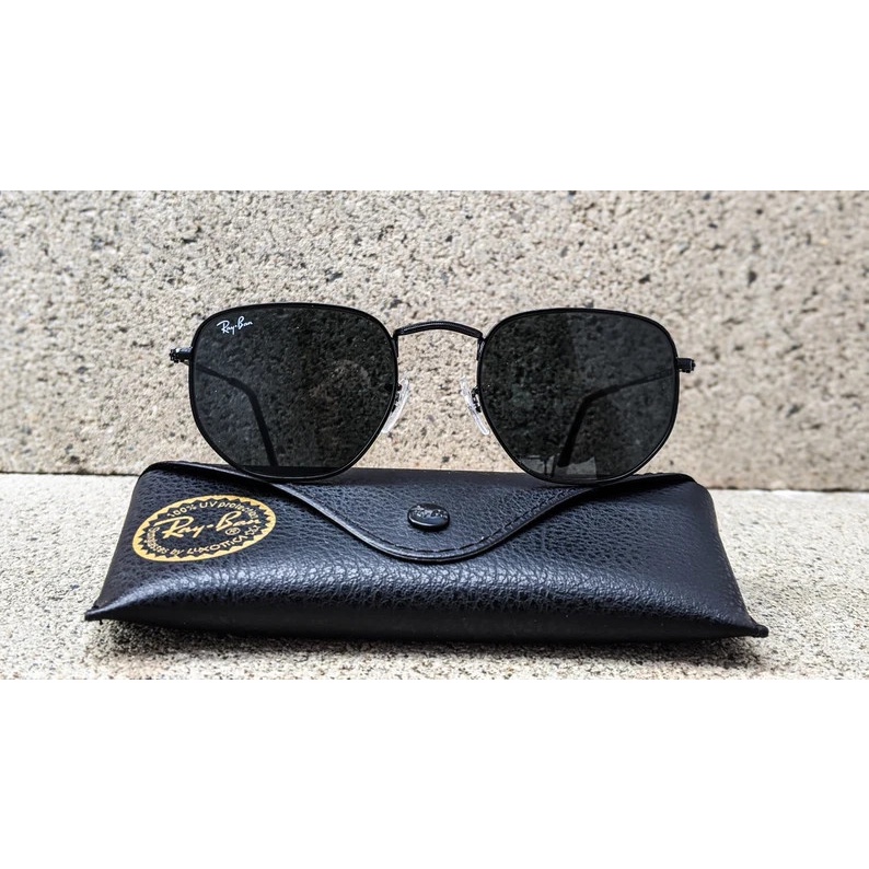 KÍNH RAYBAN ITALY HÀNG CHÍNH HÃNG ĐÃ QUA SỬ DỤNG. TRÒNG THỦY TINH CHỐNG UV. THỜI TRANG DÀNH CHO CẢ NAM VÀ NỮ