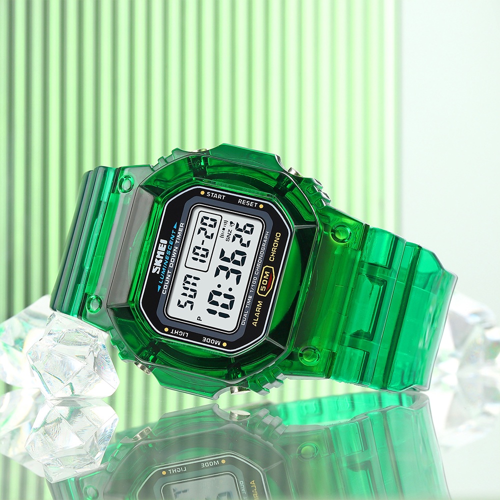 Đồng Hồ Điện Tử Thể Thao SKMEI Mặt Vuông Có Đèn Led Dành Cho Nữ