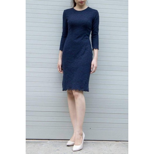 Đầm Ann Taylor ren mềm