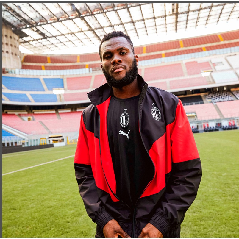Áo Khoác Nam Có Mũ Trùm Đầu 2022-23 AC milan Chất Lượng Cao A + + +