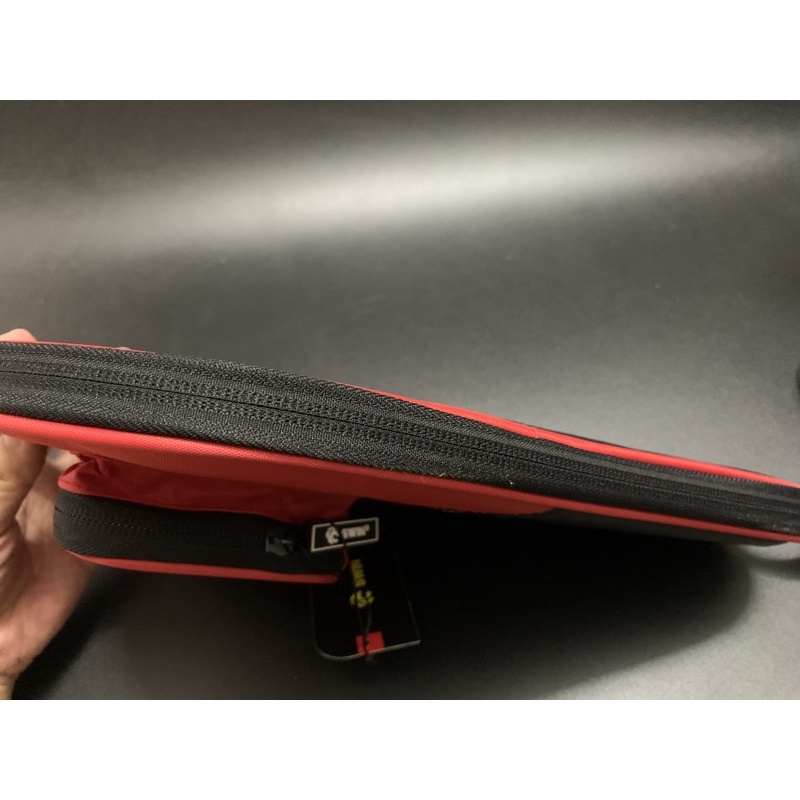 Bao đựng vợt bóng bàn hãng SWIN có ngăn đựng bóng