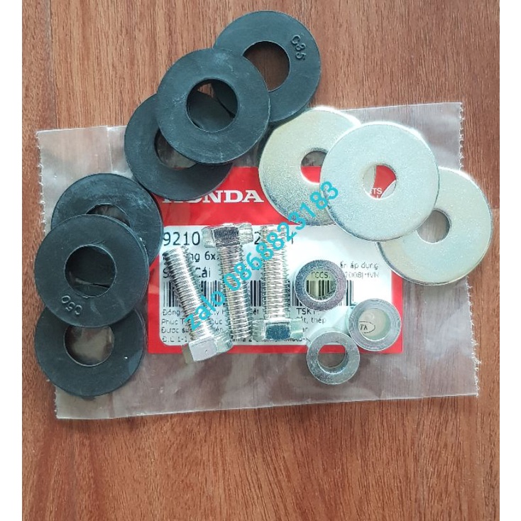 Ốc bắt sọ khỉ vào ghi đông xe Dream Honda