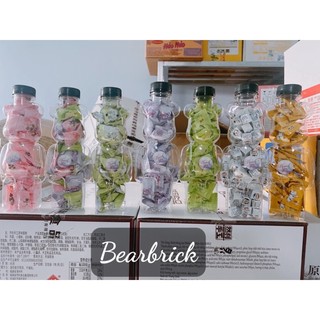 Kẹo Chai con gấu Bearbrick xịn xò 1 chai