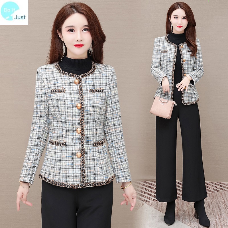 Áo Khoác Vest Phong Cách Chanel Thời Trang Xuân Thu 2022 Cho Phụ Nữ Trung Niên 40 Tuổi