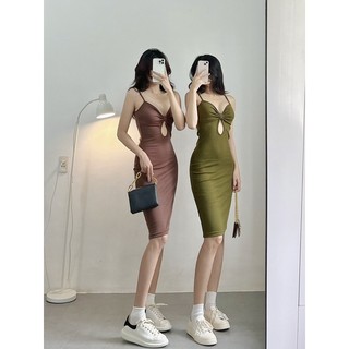 ĐẦM 2S KHOEN NGỰC