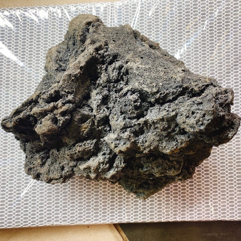 Đá Đen Gia Lai 1Kg - setup hồ thuỷ sinh, tiểu cảnh