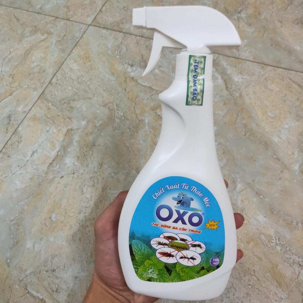 Chai Xịt OXO phòng chống côn trùng  chiết xuất từ thảo mộc 550ml