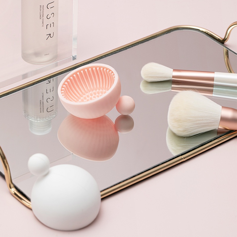 Miếng Silicone Vệ Sinh Cọ Trang Điểm Không Đau Tiện Lợi
