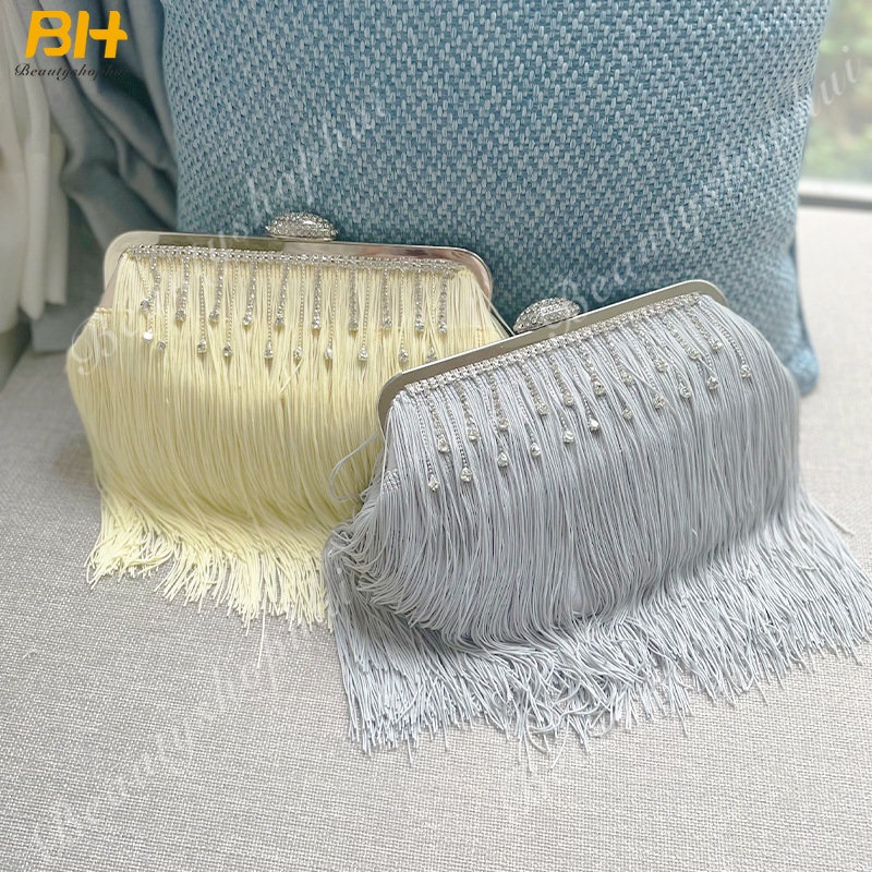 Túi Xách Đeo Vai Đính Ngọc Trai Phối Tua Rua Phong Cách Âu Mỹ Sang Trọng Dành Cho Nữ