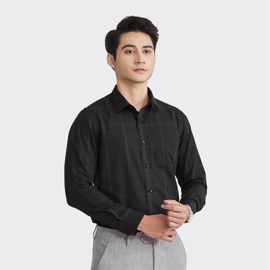 Áo sơ mi nam dài tay ARISTINO ALS06302 Somi công sở cao cấp màu đen kẻ chìm Vải sợi sồi dáng suông tà lượn có túi ngực